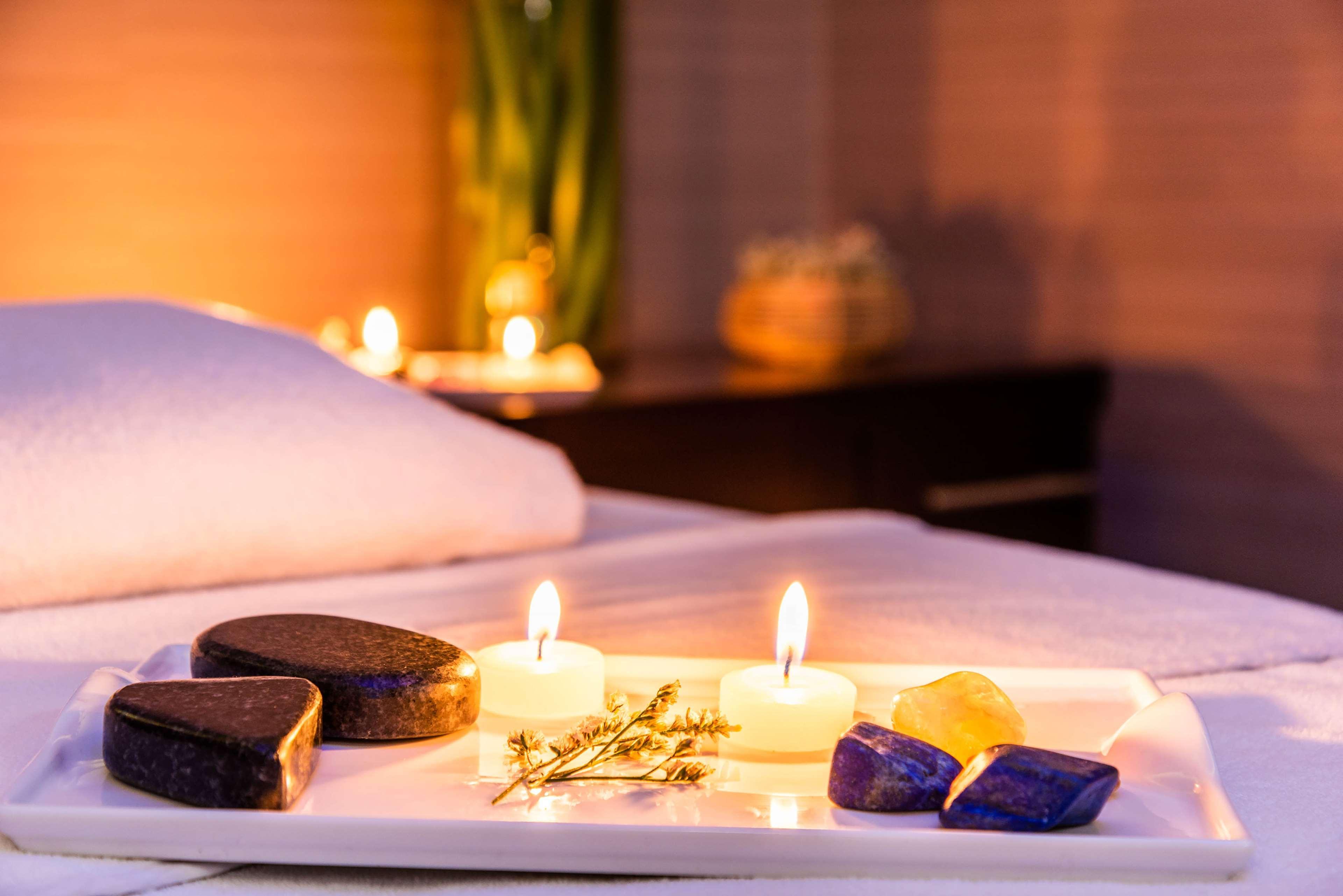 Hilton Doubletree Bogota Salitre Ar Ξενοδοχείο Εξωτερικό φωτογραφία A spa treatment