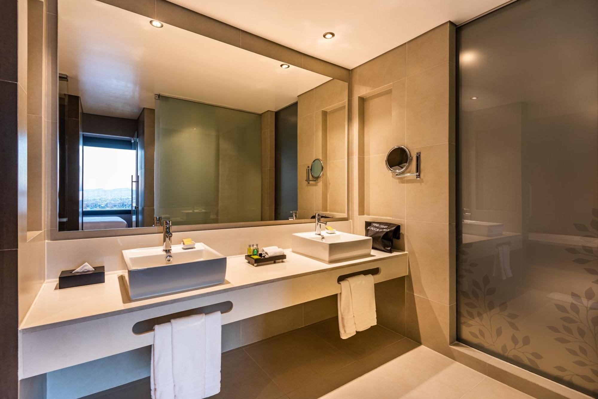 Hilton Doubletree Bogota Salitre Ar Ξενοδοχείο Εξωτερικό φωτογραφία