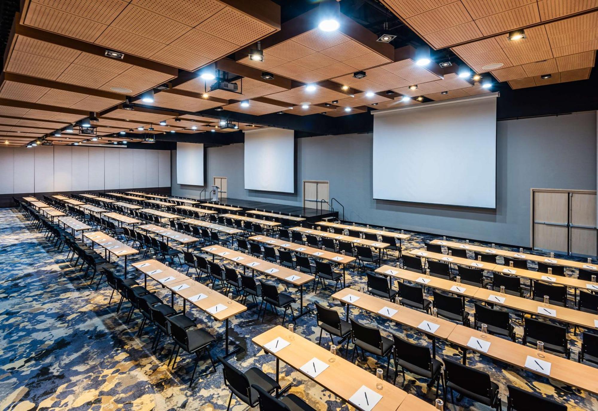 Hilton Doubletree Bogota Salitre Ar Ξενοδοχείο Εξωτερικό φωτογραφία The 2019 World Bank Group-IMF Annual Meetings