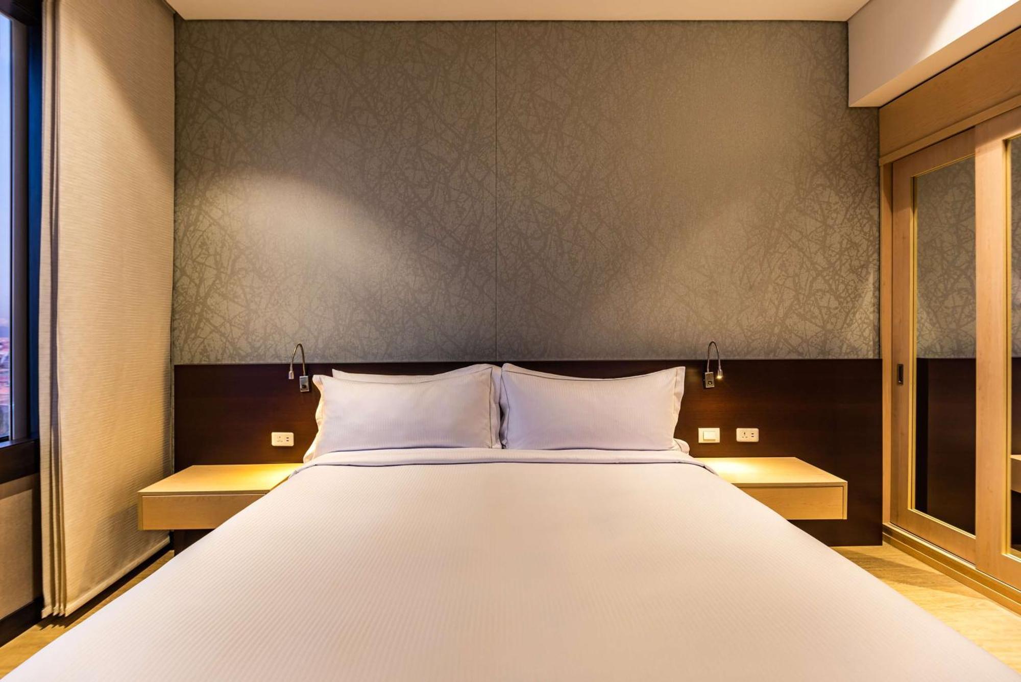 Hilton Doubletree Bogota Salitre Ar Ξενοδοχείο Εξωτερικό φωτογραφία A bedroom at the hotel