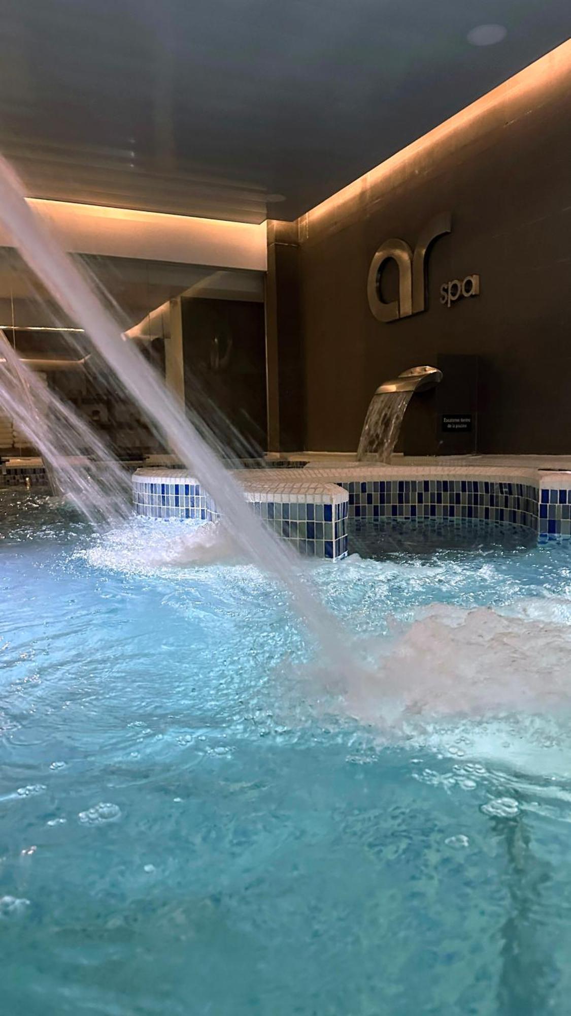 Hilton Doubletree Bogota Salitre Ar Ξενοδοχείο Εξωτερικό φωτογραφία A spa
