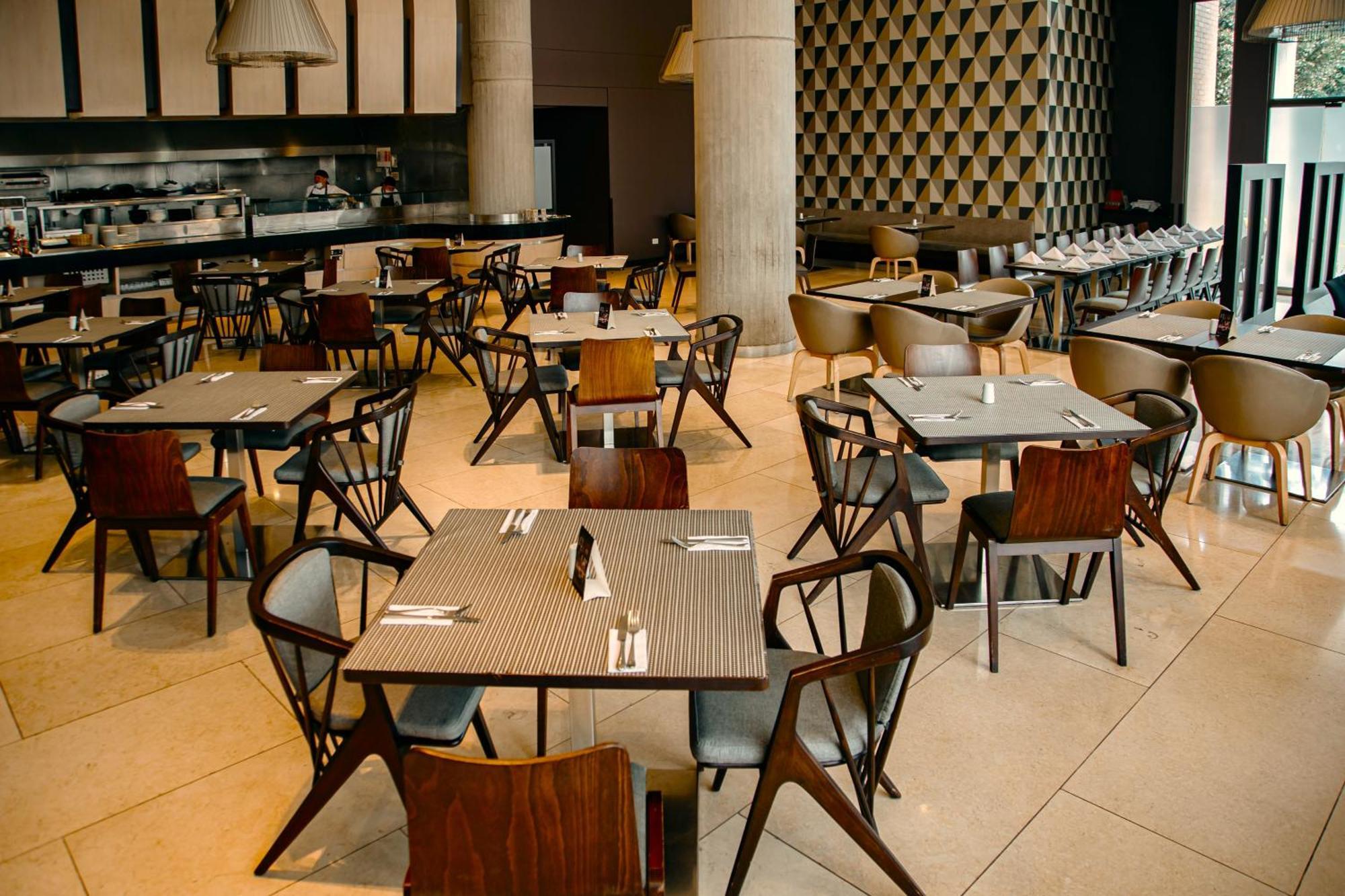 Hilton Doubletree Bogota Salitre Ar Ξενοδοχείο Εξωτερικό φωτογραφία The interior of the restaurant